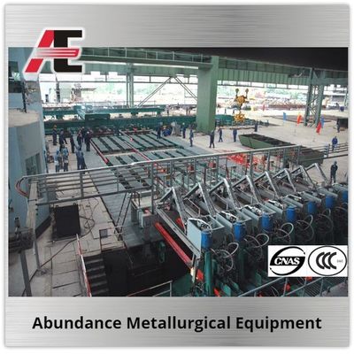 Máquina de fundição contínua para fornos de indução em equipamentos metalúrgicos